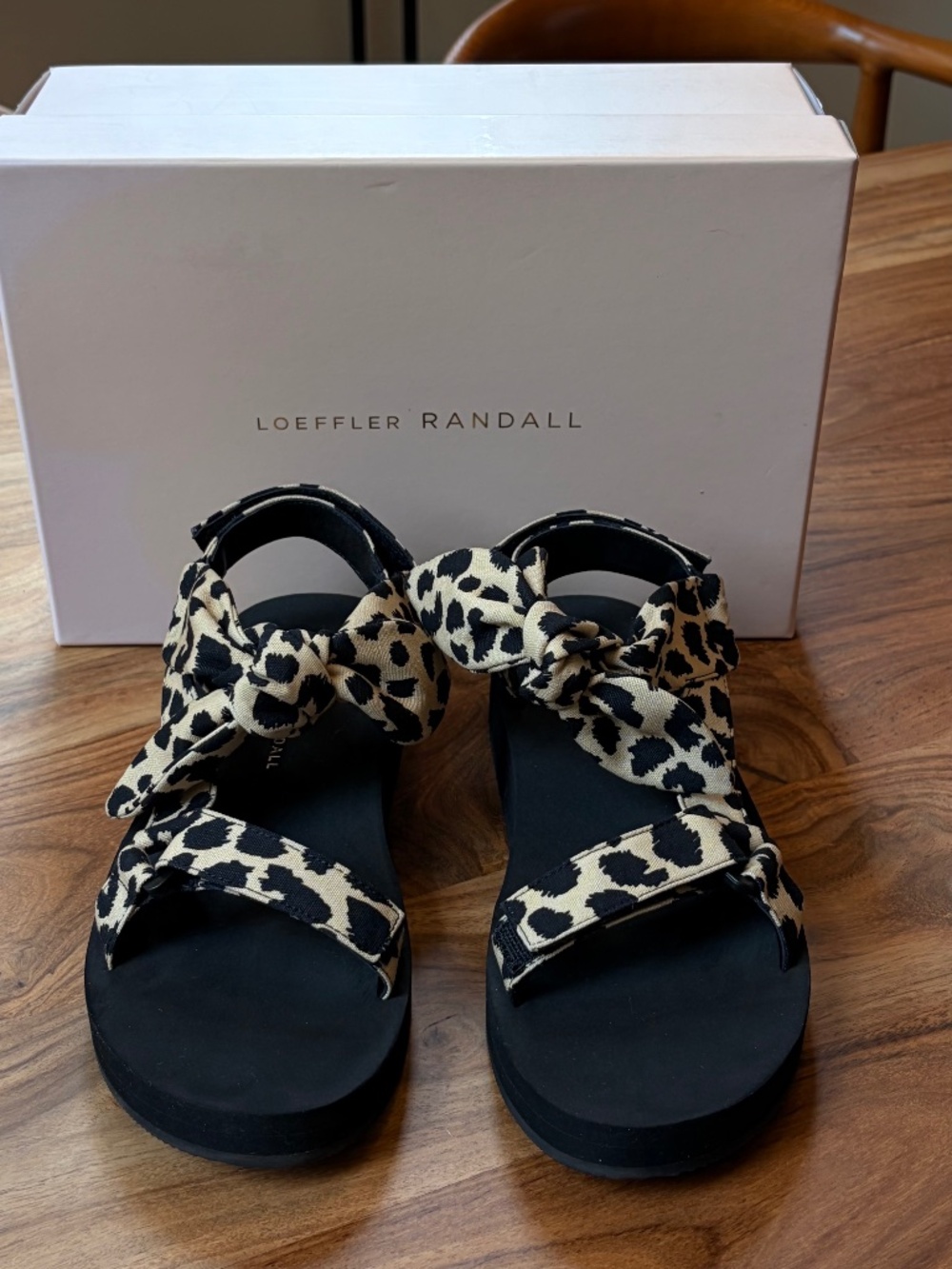 Like new Loeffler Randall leopard sandals size 10